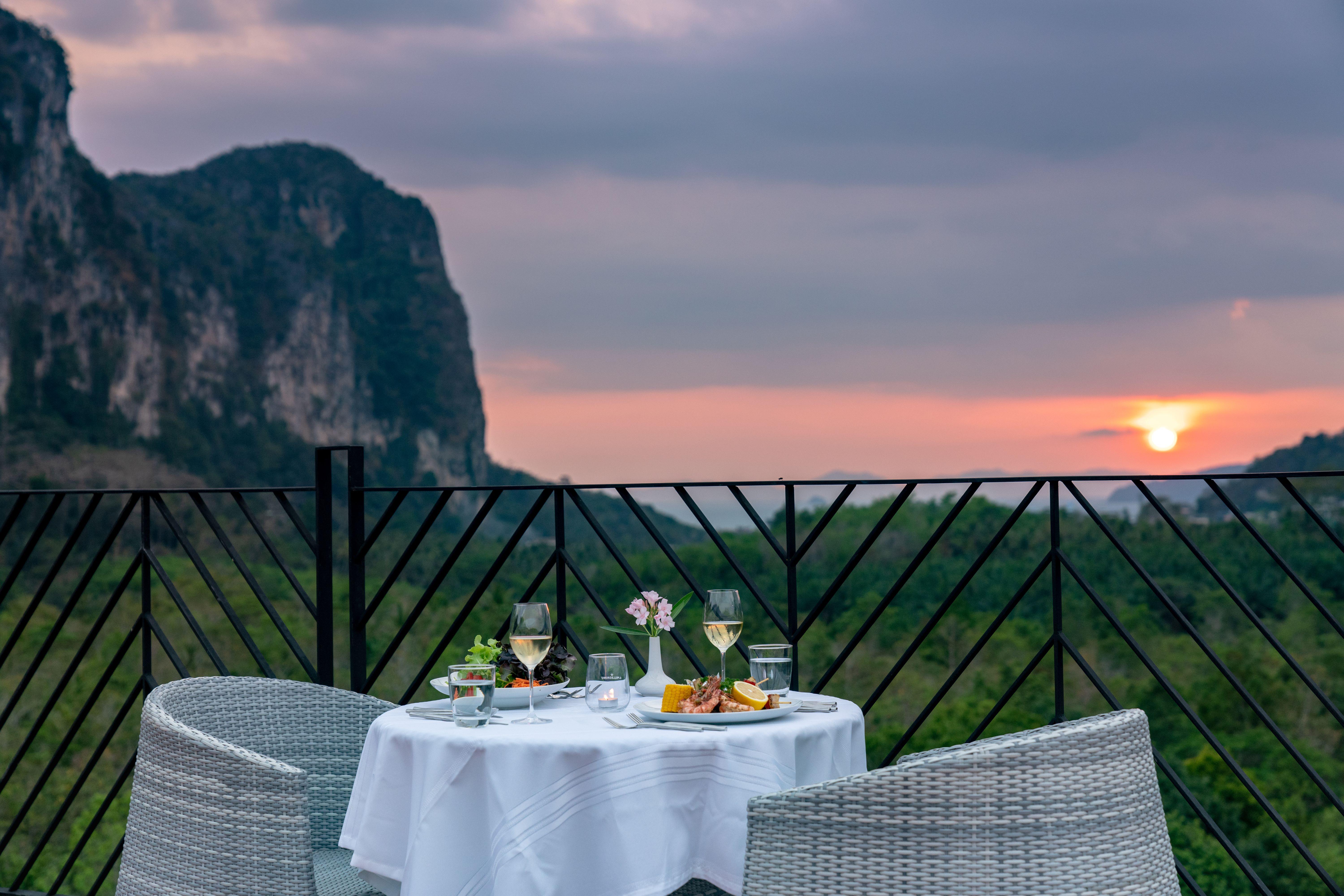 Anana Ecological Resort Krabi - Sha Extra Plus Ao Nang Exterior foto Sunset at the hotel